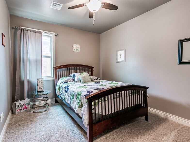 Building Photo - 7208 NW 156th St