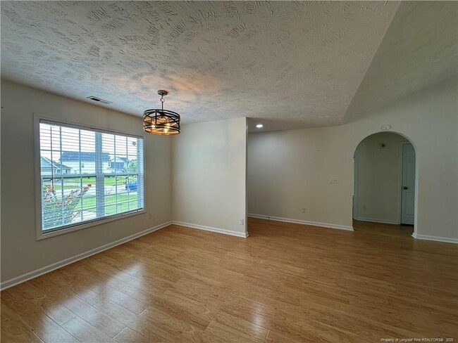 Building Photo - 1673 Kershaw Loop
