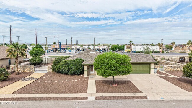 Building Photo - 6289 Cosecha Luna Cir