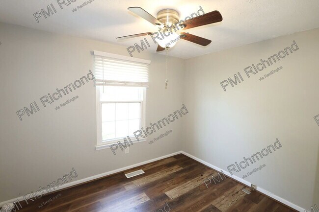 Building Photo - 4802 Ballyshannon Ct