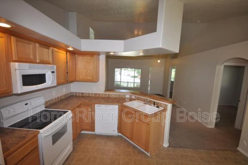 Building Photo - 1297 E Sicily St