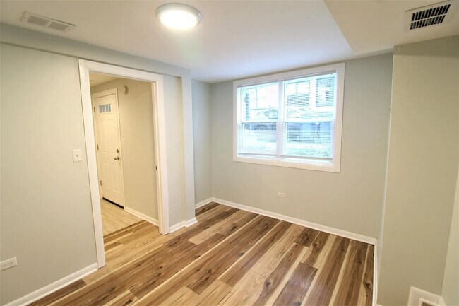 Building Photo - 2731 W St Georges Ct