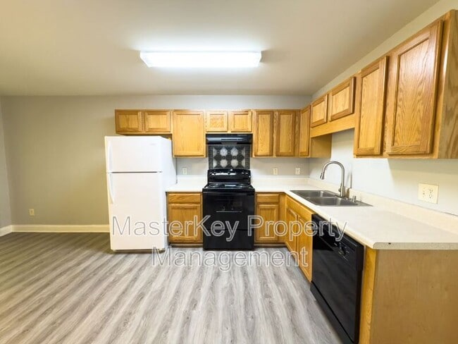Building Photo - 619 Rawls Dr