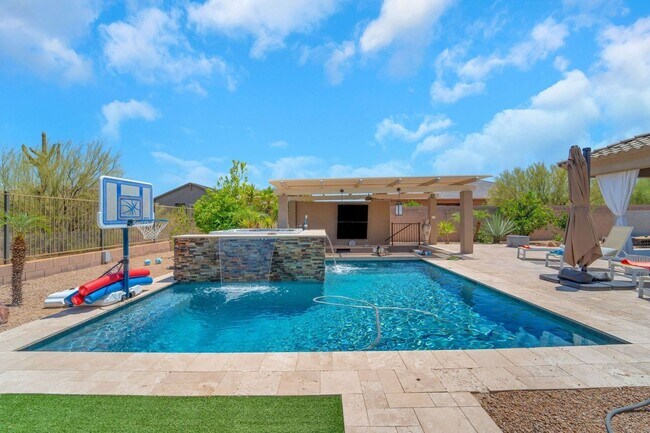Building Photo - Spacious 4BR House in Cave Creek