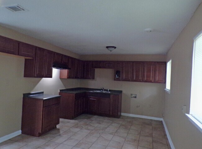 Building Photo - 3556 Neely Rd