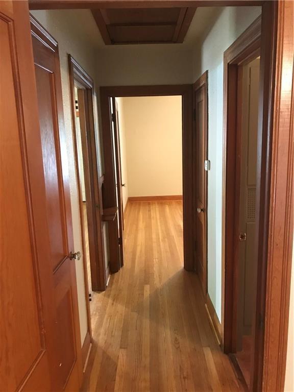 Building Photo - 1501 W 40th St