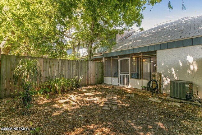 Building Photo - 2885 Sand Castle Ln