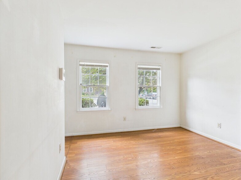 Building Photo - 1507 Skirmish Run Ct