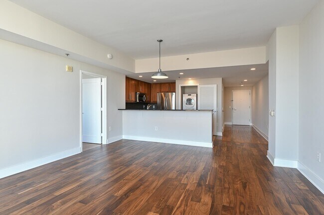 Building Photo - 800 Jackson St