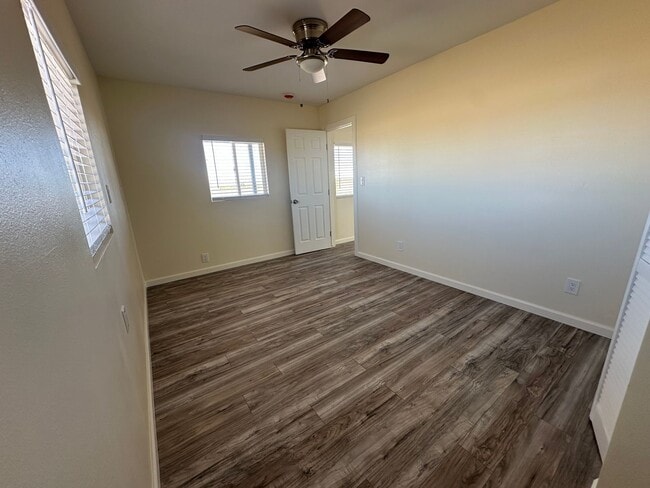 Building Photo - PRIVACY! PRIVACY! Cute newly remodeled 2 bed/1 bath home!