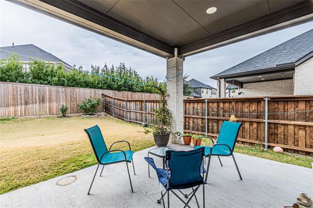 Building Photo - 13261 Jonata St