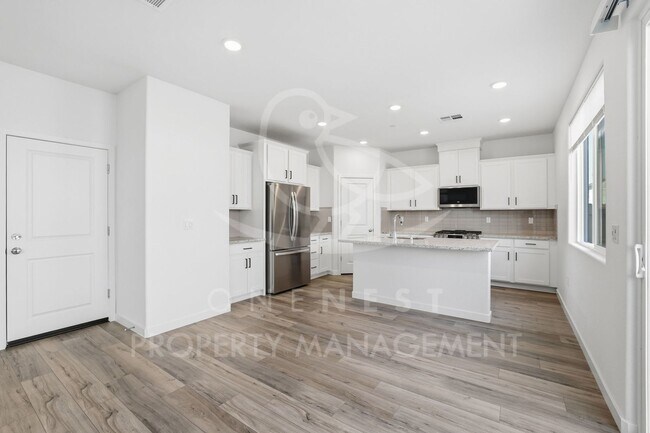 Building Photo - Modern Living at Its Finest: Brand New Twelve Bridges Home