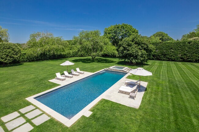 Building Photo - 59 First Neck Lane