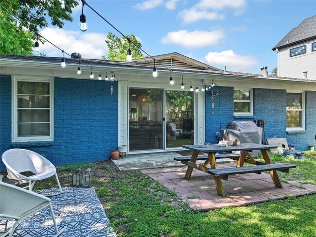 Building Photo - 1708 Princeton Ave