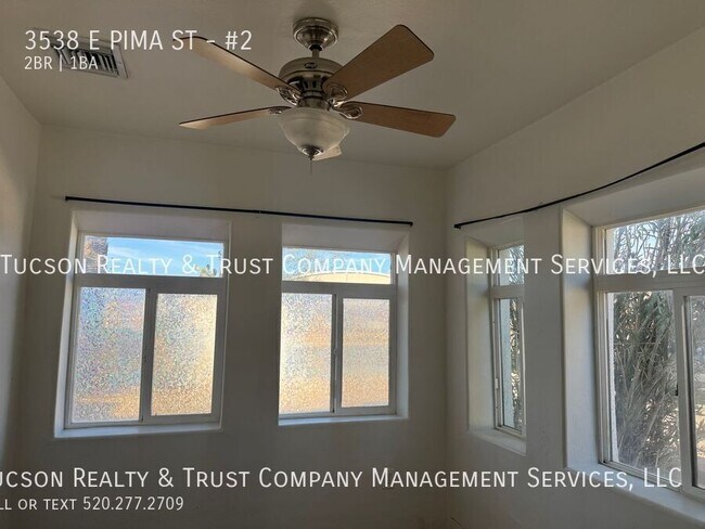 Building Photo - 3538 E Pima St