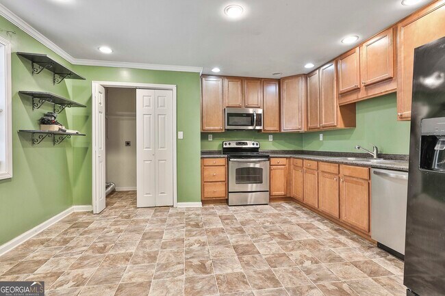Building Photo - 29 Tinica Way