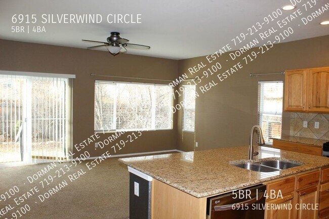 Building Photo - 6915 Silverwind Cir