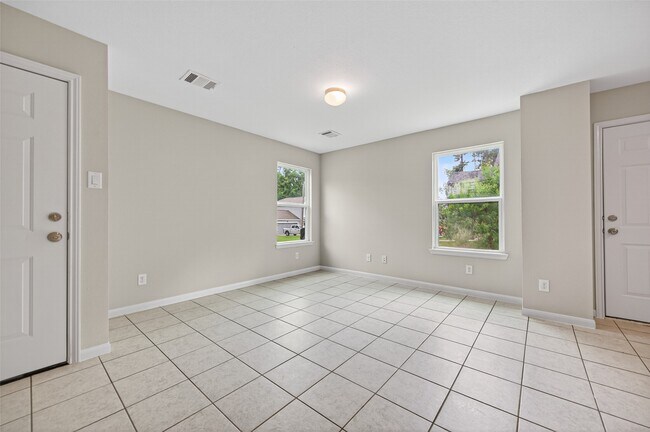 Building Photo - 14774 Bowie Ln