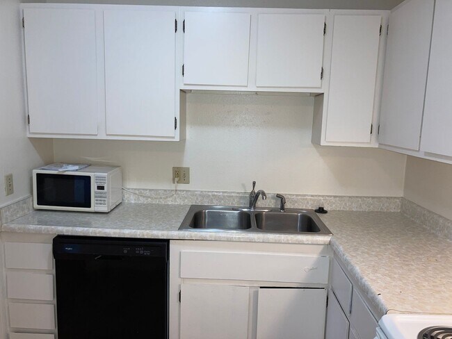 Building Photo - Will5110