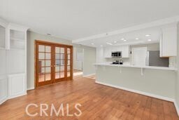 Building Photo - 240 Greenmoor
