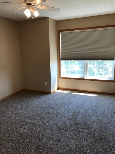 Bedroom 3 - 747 2nd St NE