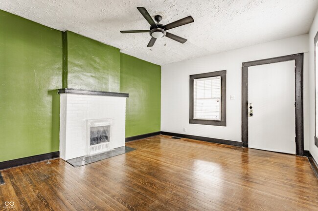 Building Photo - 2953 N Delaware St