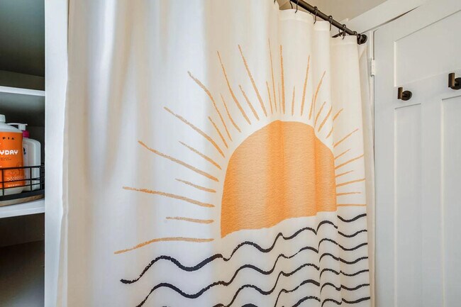 Building Photo - 1706 Warren Ave N