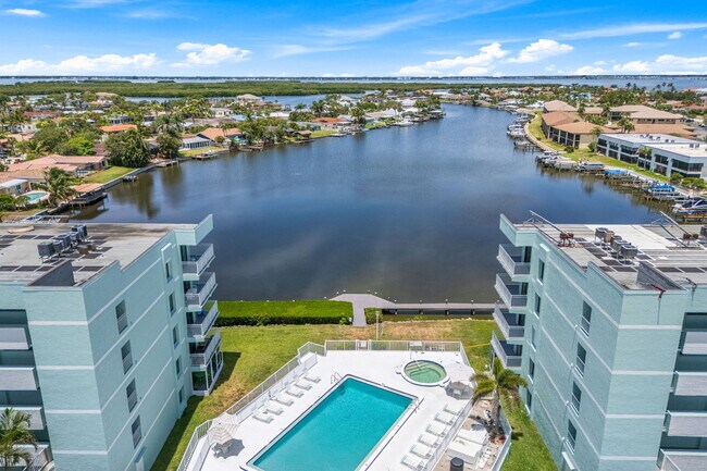 Building Photo - 1700 Commodore Blvd