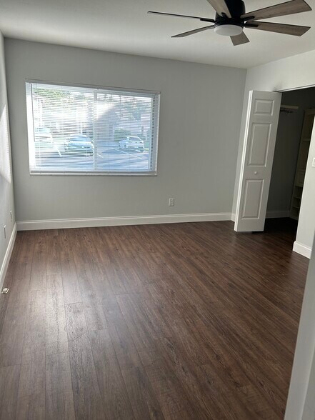 Building Photo - 2743 Sand Hollow Ct