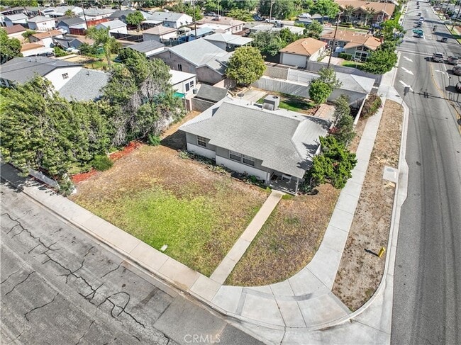 Building Photo - 794 W Winn Dr