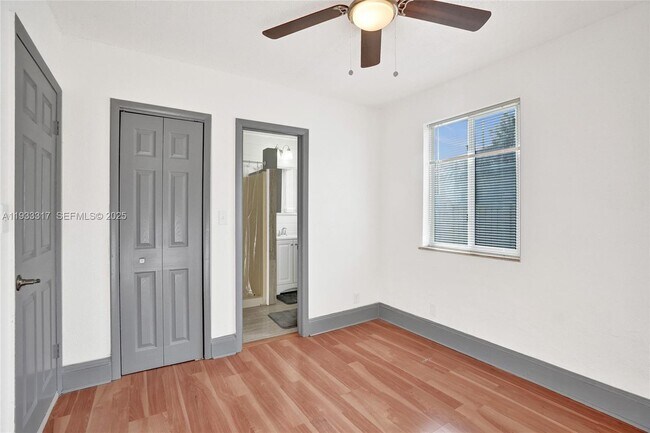 Building Photo - 249 SW 4th St