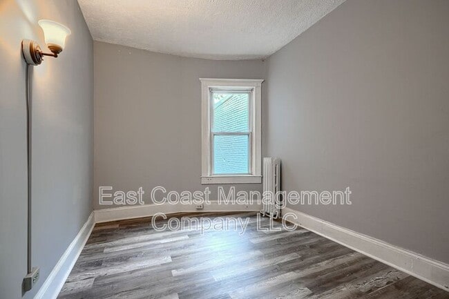 Building Photo - 2419 McCulloh St