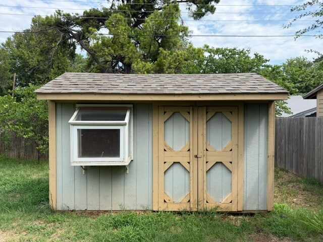Building Photo - 8205 NW 32nd St