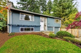 Building Photo - Spacious Redmond 3 BR Home - Close to Parks and Microsoft
