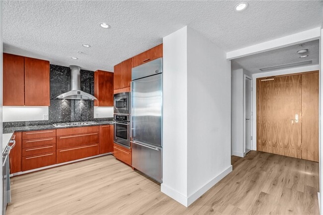 Building Photo - 3131 Michelson Dr