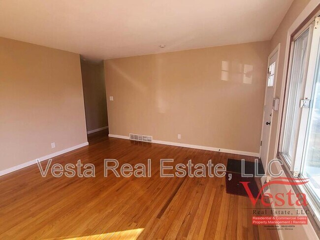 Building Photo - 1219 Rutledge Rd