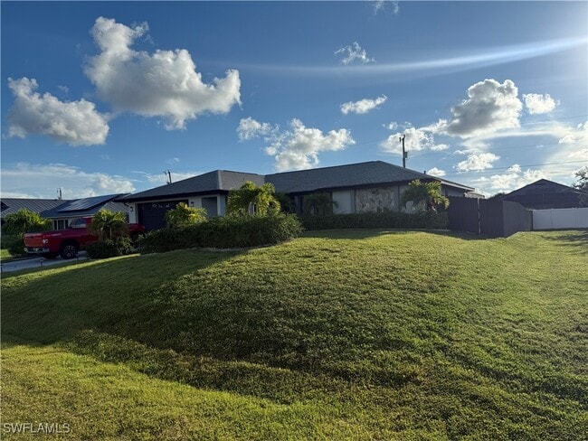 Building Photo - 1020 SW 11th Ct