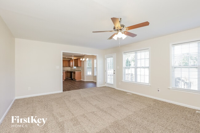 Building Photo - 114 Nicolet Ln