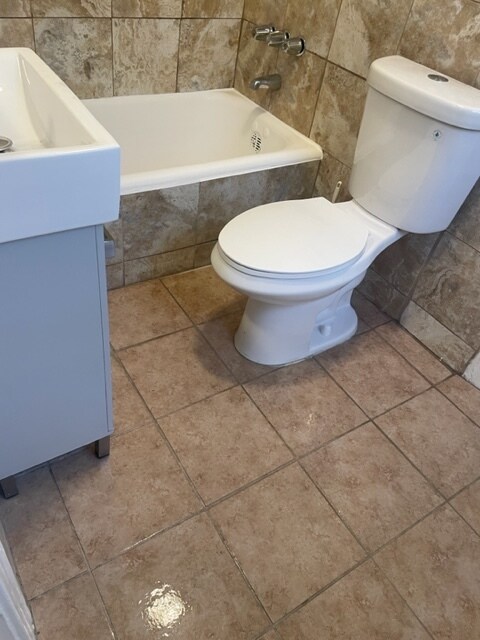 Bathroom View #2 - 3621 Cimarron St