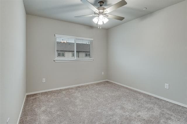 Building Photo - 3013 Willow Wood Ct