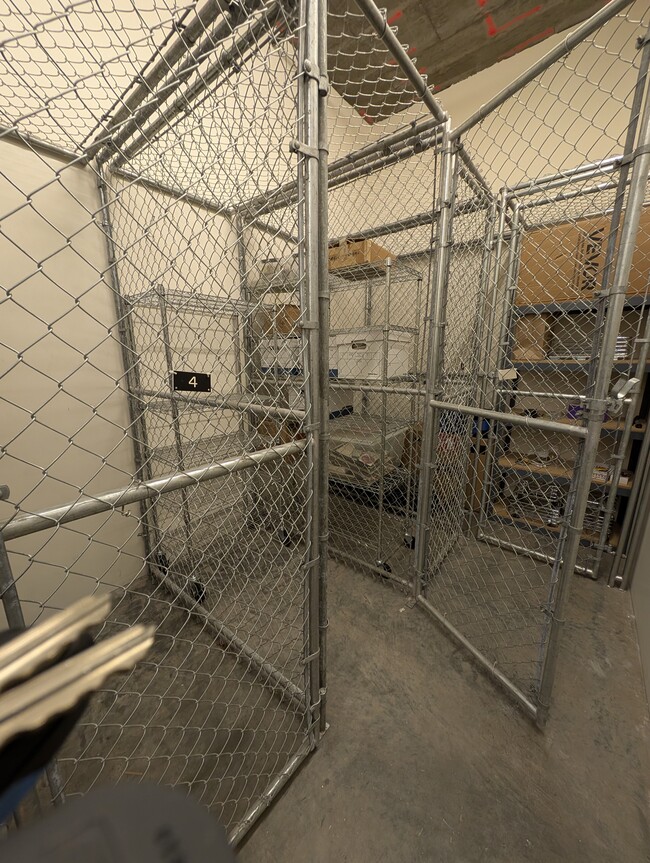 Building Photo - 726 NW 11th Ave