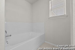 Building Photo - 12041 Silver Lgt