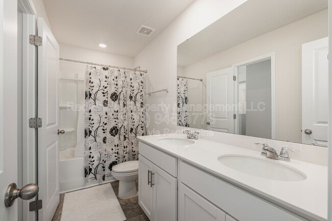 Building Photo - 10759 Adair Wds Dr