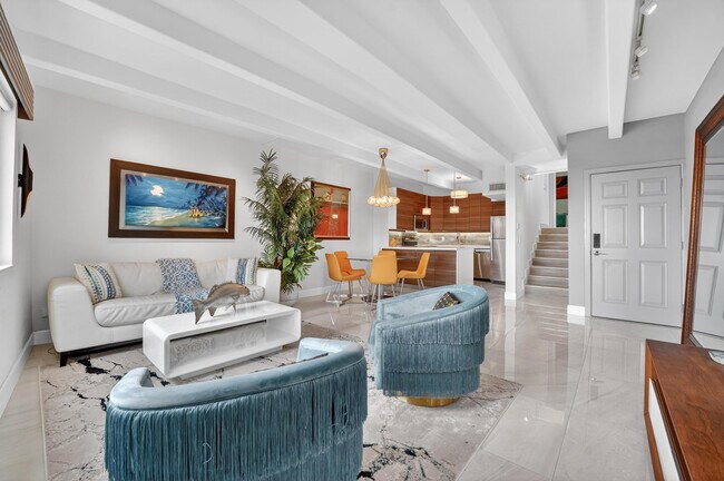 Building Photo - 250 S Ocean Blvd