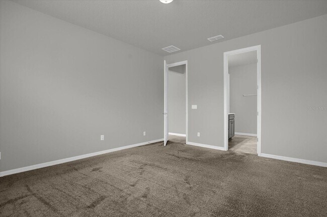 Building Photo - 2124 Live Oak Lake Rd