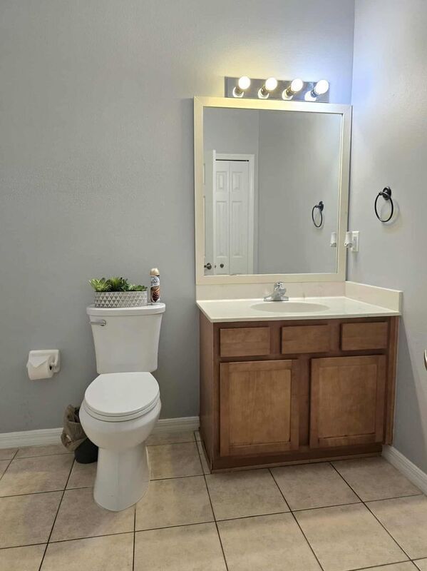 Building Photo - 3840 Serenade Ln