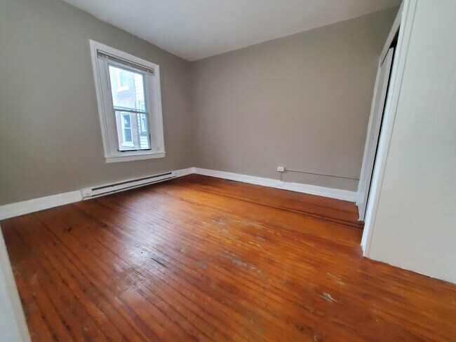 Building Photo - 209 N Eighth St