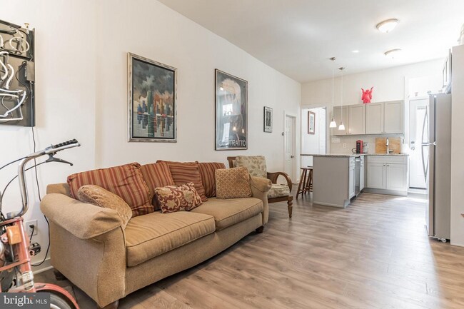 Building Photo - 1847 N 2nd St