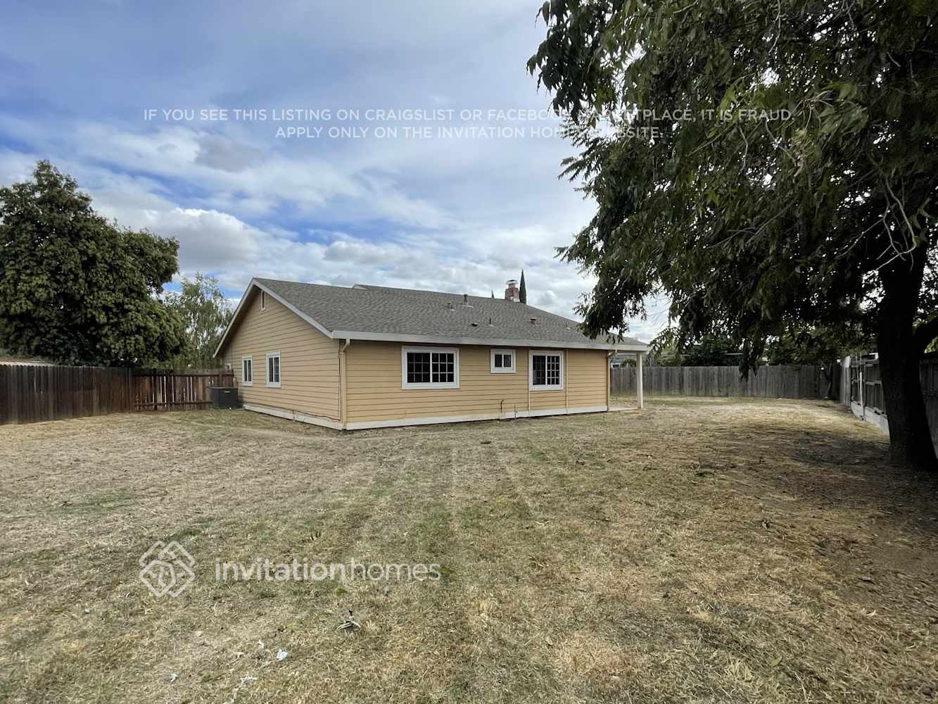 Building Photo - 8571 Fairlawn Ct