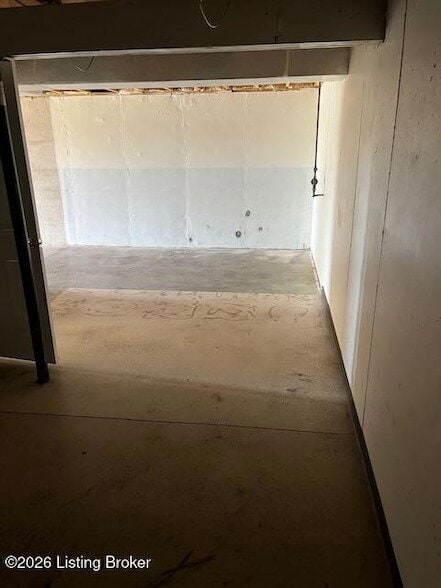 Building Photo - 1711B Cliff Ridge Ct